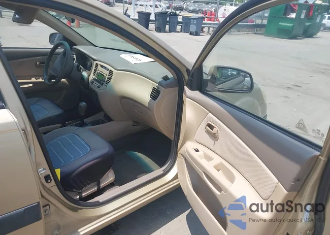 KNADE223296477011: 42405831