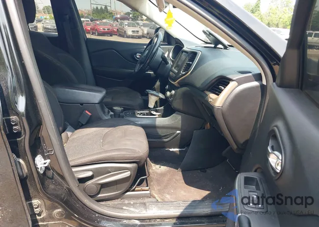 1C4PJLCB8HW514195: 42407036