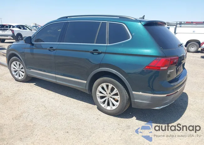 3VV3B7AX4JM033675: 42407053