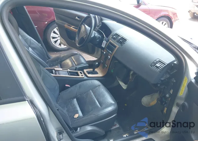 YV1MS382282382965: 42407066