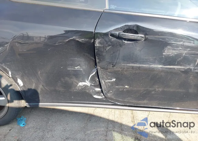 1G2ZH17N684173635: 42406510