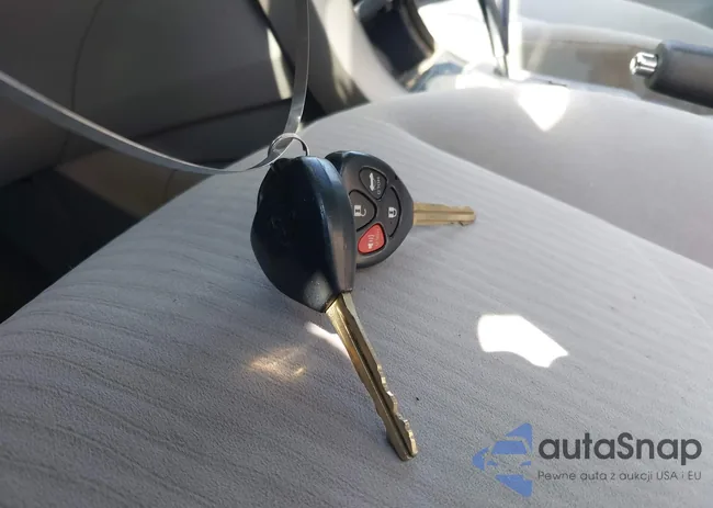 JTDBU4EE1AJ070126: 42406712