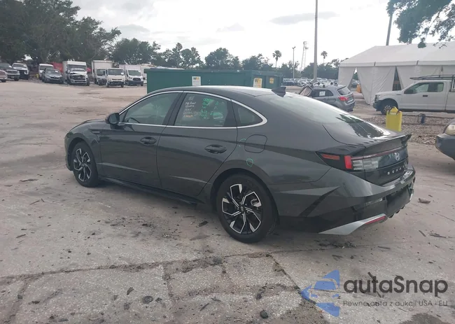 KMHL64JA2RA371884: 42406825