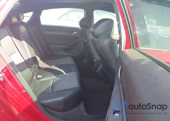 1HGCV1F3XNA015792: 42407883