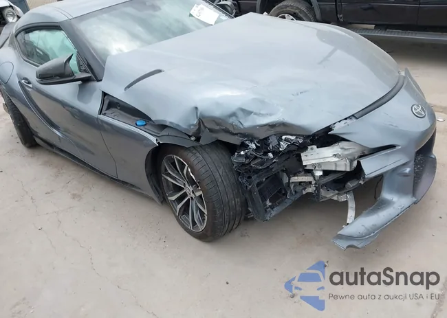 WZ1DB2C0XMW038679: 42407988