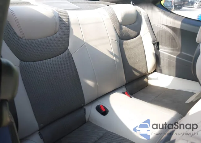 KMHHT6KD8DU105294: 42408028