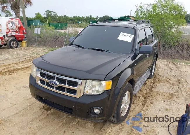 1FMCU03168KB42905: 42408182