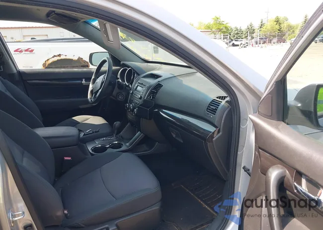 5XYKT3A18CG284159: 42408221