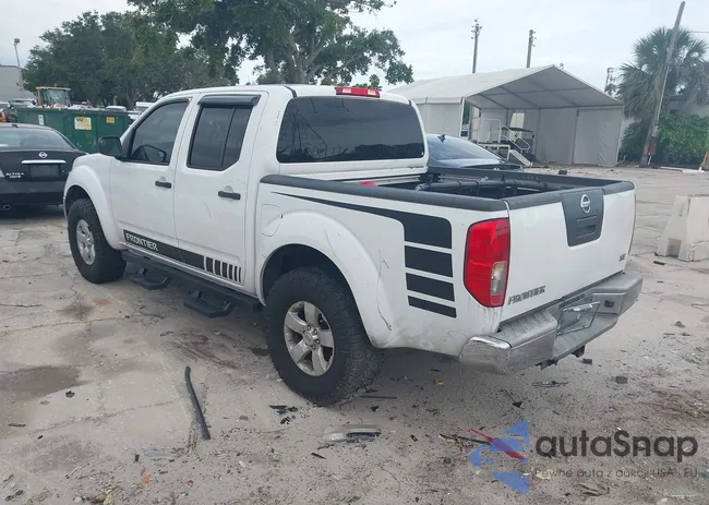 1N6AD0ER2AC400820: 42408233