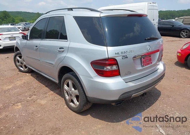 4JGBB22E28A408914: 42408331