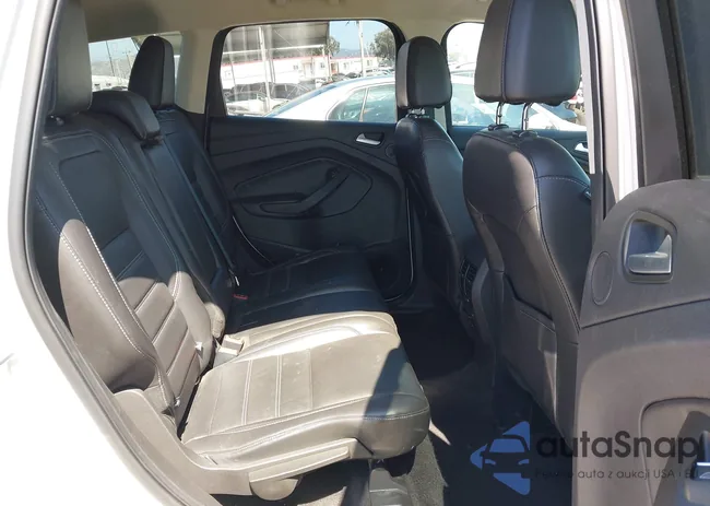 1FMCU0JD8HUD20377: 42408457