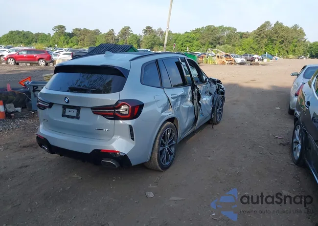 5UX53DP08N9L55946: 42407539