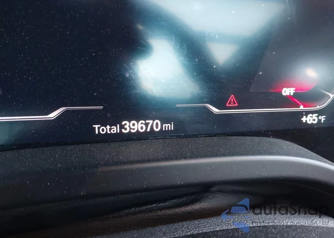 5UX53DP08N9L55946: 42407539