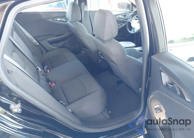 1G1ZD5ST8NF173651: 42407552