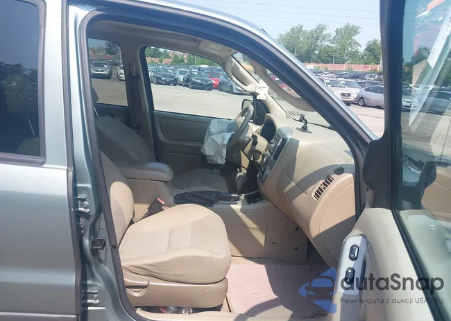 1FMYU03Z77KA98763: 42407652