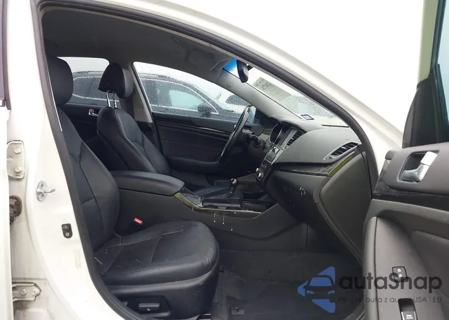 KNALN4D78E5167047: 42407784