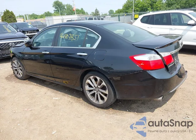 1HGCR2F52DA247278: 42407851