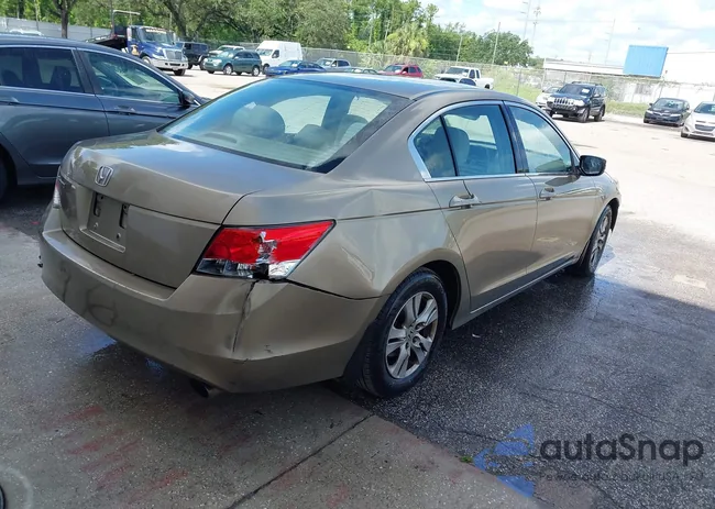 1HGCP2F40AA062929: 42409045