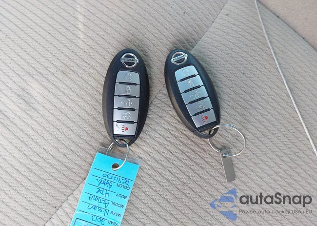 1N4AL3AP5DC913520: 42409131