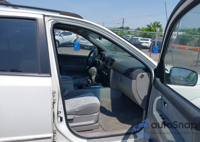 KNDJC736775722258: 42409147