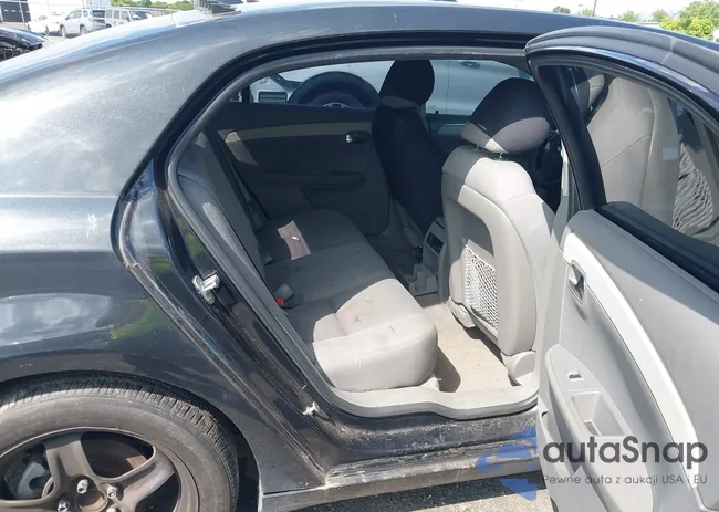 1G1ZB5E09CF323609: 42409210