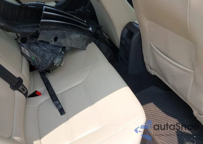 3VWDB7AJ8HM251527: 42409227