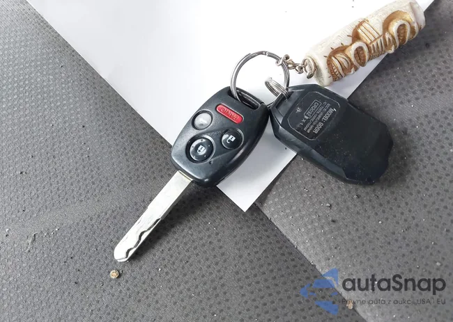 2HGFB2F59CH583334: 42409417