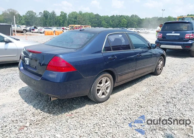 1HGCM56837A182262: 42408487