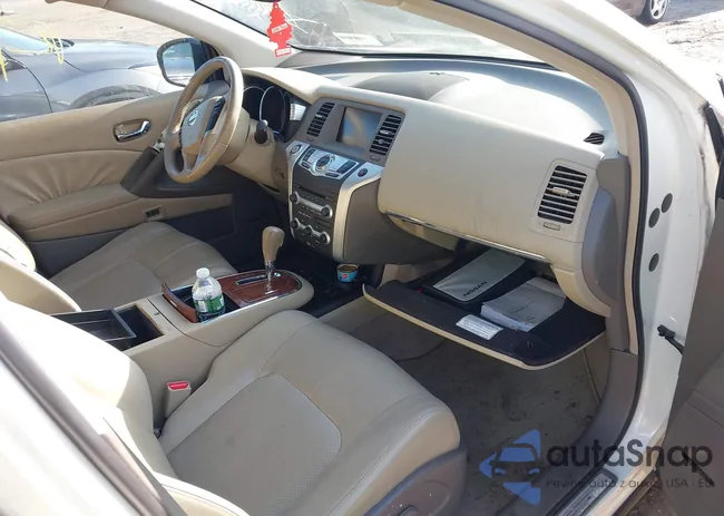 JN8AZ18W39W120611: 42408729