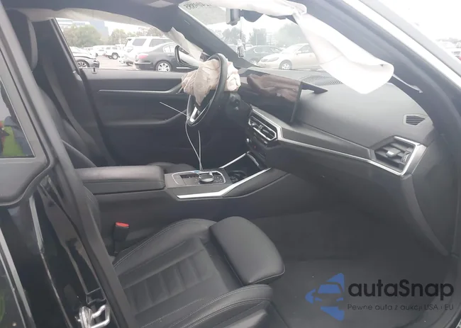 WBY43AW04PFP93864: 42409885