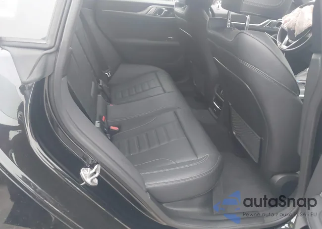 WBY43AW04PFP93864: 42409885