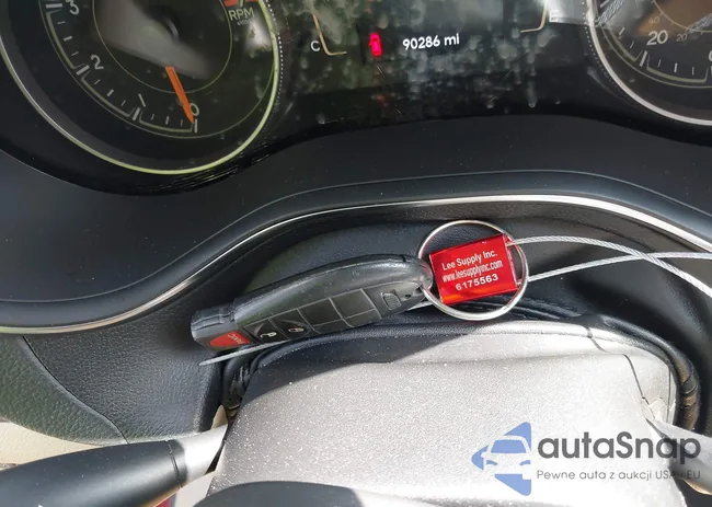 1C4PJLCB0MD106845: 42410002