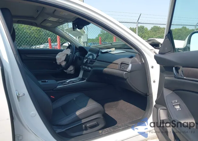 1HGCV3F98KA001286: 42410133