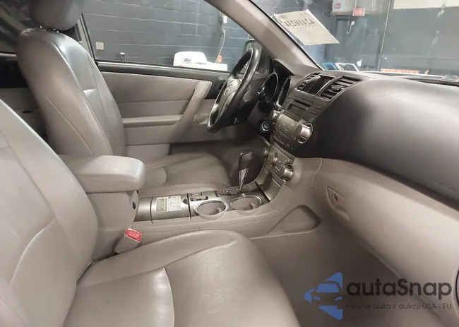 5TDBK3EH6AS007911: 42410234