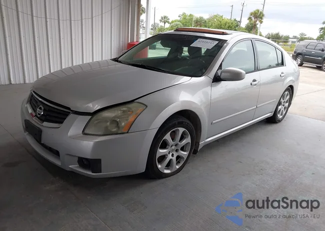 1N4BA41E28C806946: 42410243