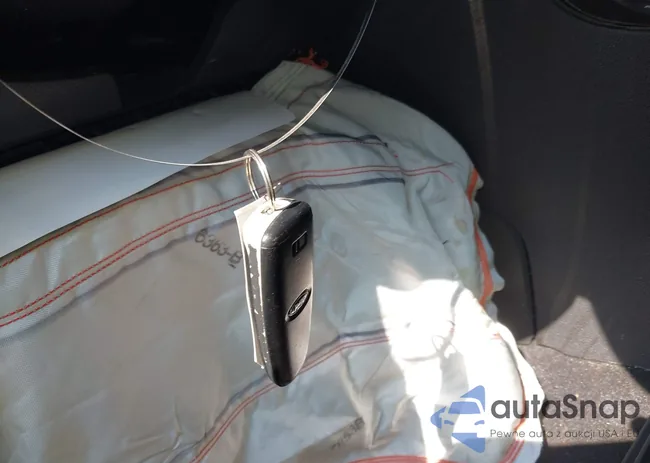 1FADP3J22JL220986: 42410253