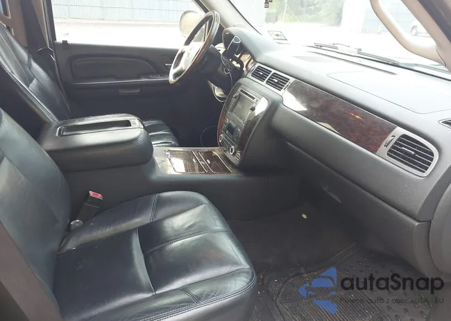 1GKFK63878J102480: 42410257