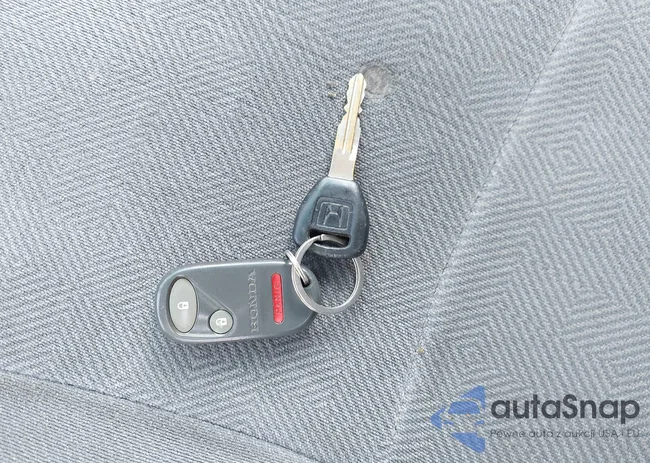 2HGES16521H558942: 42409480