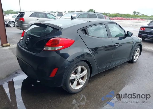 KMHTC6AD3DU087749: 42409514