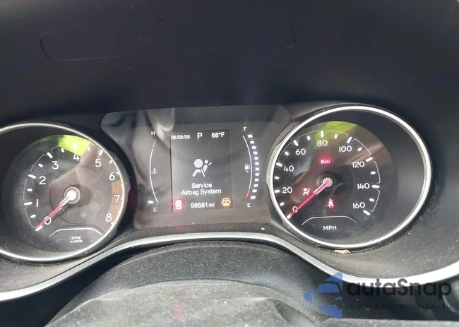 3C4NJDBB4KT653493: 42409599