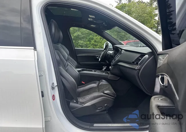 YV4A22PM9G1051453: 42409837