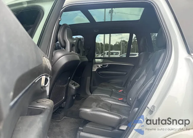 YV4A22PM9G1051453: 42409837