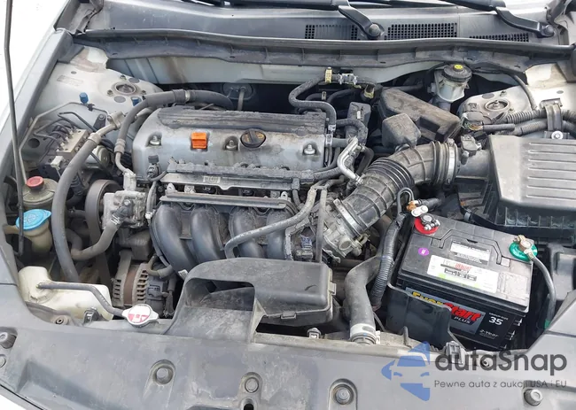 1HGCP2F60BA017072: 42410853