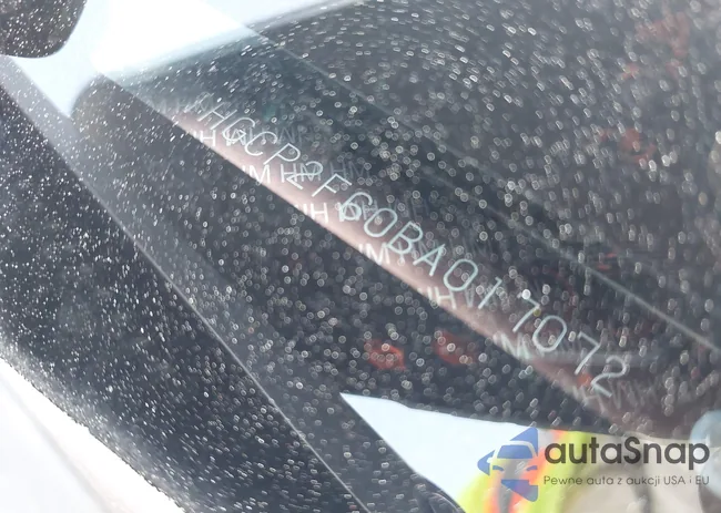 1HGCP2F60BA017072: 42410853