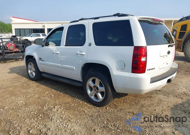 1GNFC13068R119950: 42410879