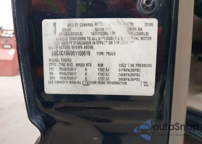 2GCEC19V961109619: 42410895