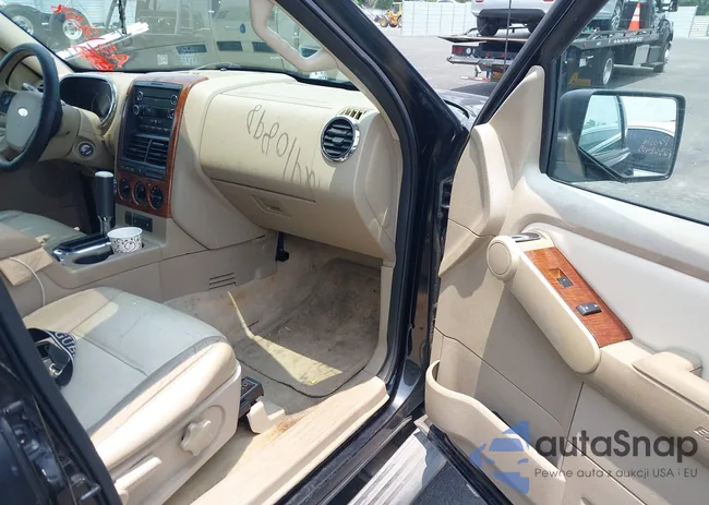 1FMEU6EE7AUA51258: 42410898