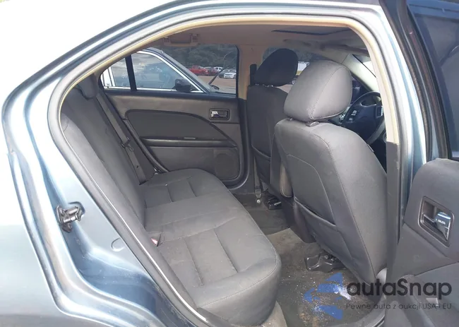 3FAHP0HA9CR102516: 42410936