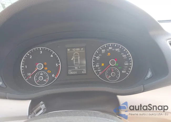 1VWBN7A37CC109230: 42411010