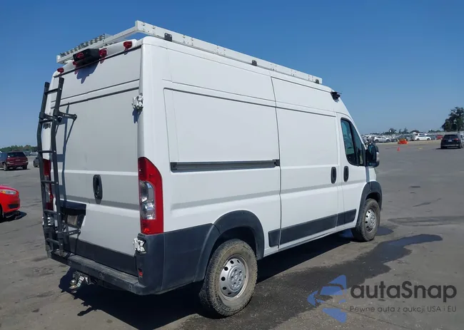 3C6TRVBG2LE100324: 42411011